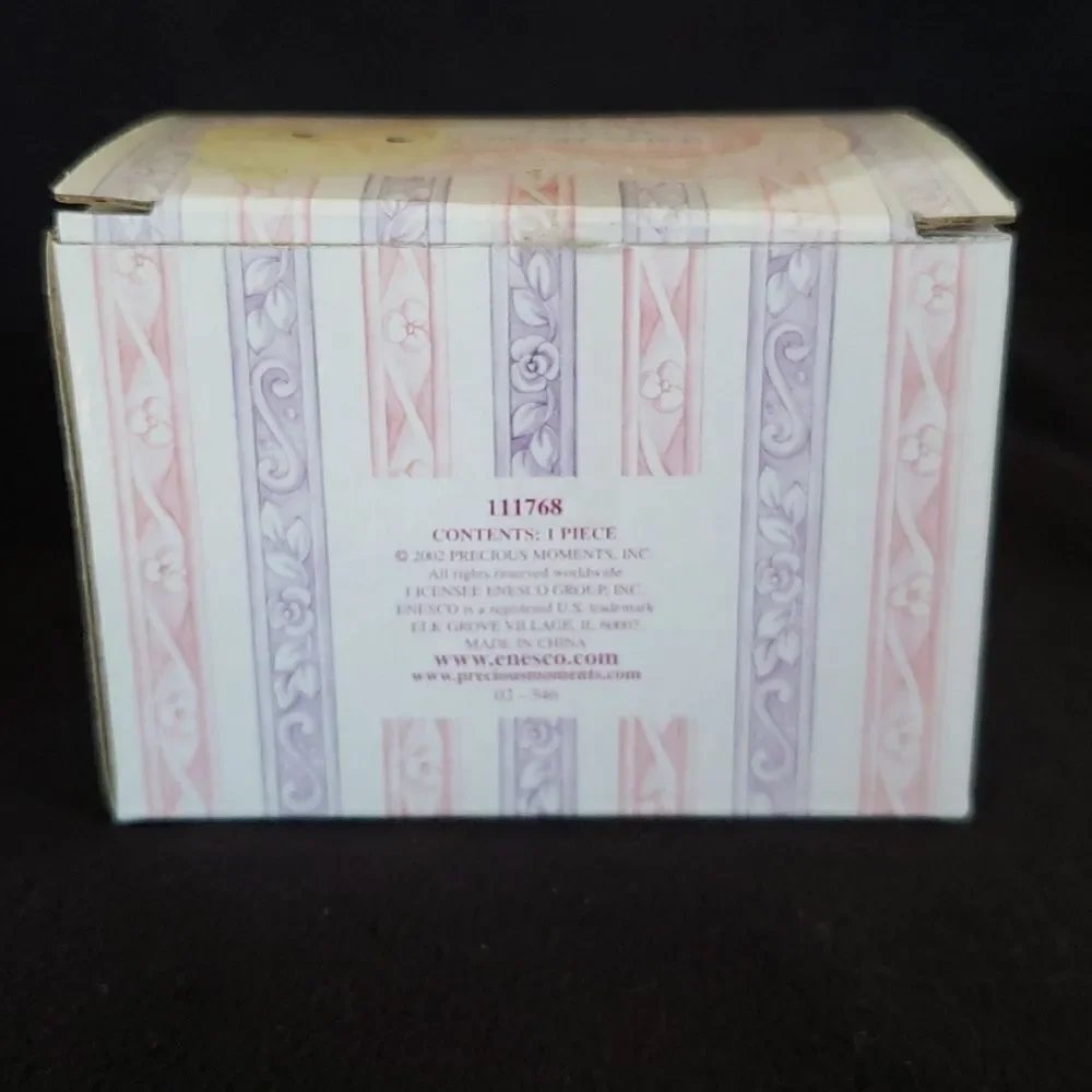 2003 Precious Moments Club Exclusive Porcelain Trinket Box Heart Shaped #111768